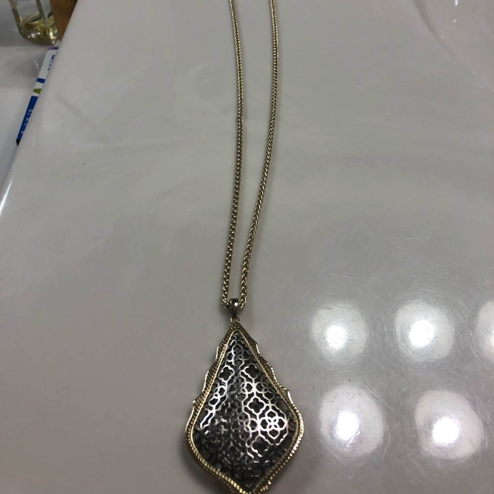 Kendra Scott Long Gold/Silver necklace